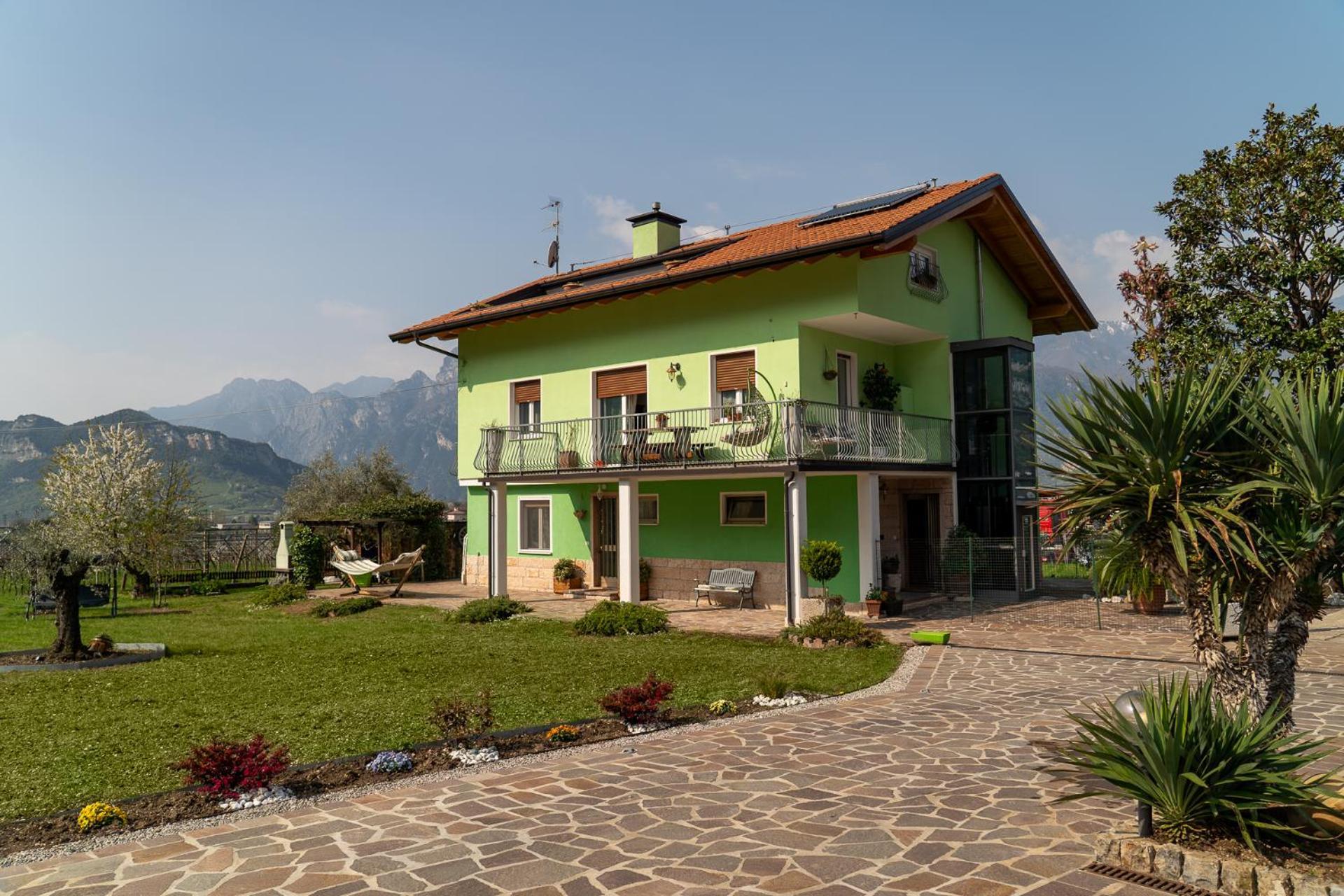 La Casa Nel Verde Arco Exterior foto